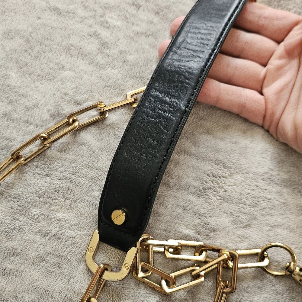 Tory Burch Black Leather Shoulder Bag with Gold Logo and Chain